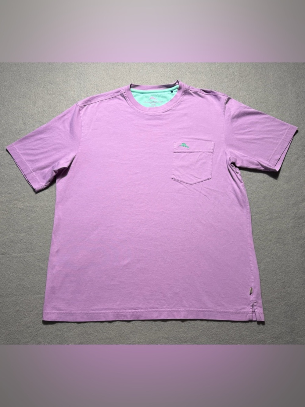 Tommy Bahama Pima Cotton T-Shirt Men’s Medium Plum Pocket Island Relax Fit